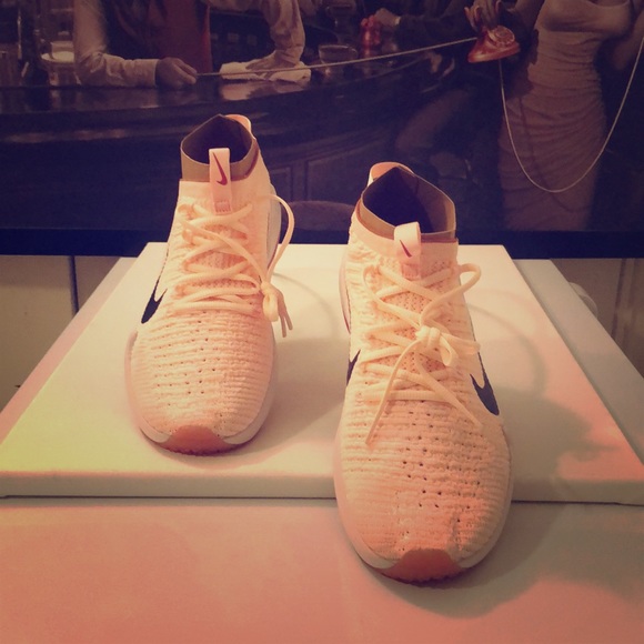 nike air zoom fearless fk 2